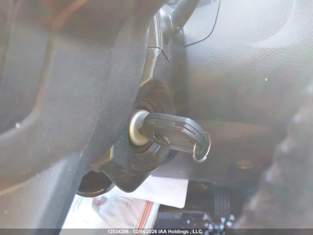 1FADP3K29FL352410 Ford FOCUS SE