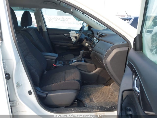 5N1AT2MTXJC748066 Nissan Rogue S/sl
