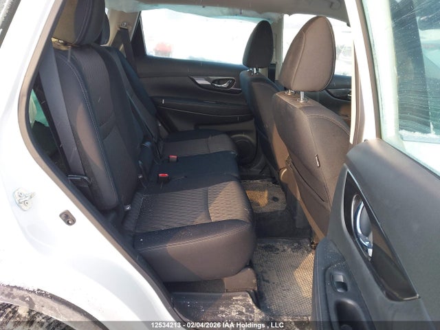 5N1AT2MTXJC748066 Nissan Rogue S/sl