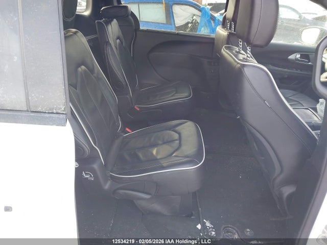 Продажа на аукционе авто 2025 Chrysler Pacifica Limited, vin: 2C4RC1GG9SR556744, номер лота: 12534219