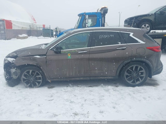 3PCAJ5M33KF115232 Infiniti Qx50 Essential/pure