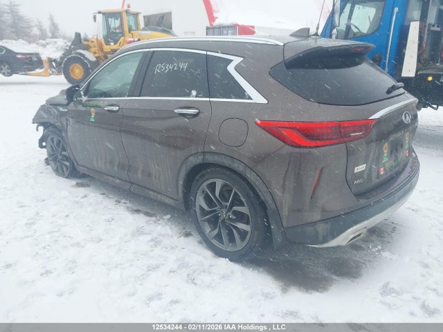 3PCAJ5M33KF115232 Infiniti Qx50 Essential/pure