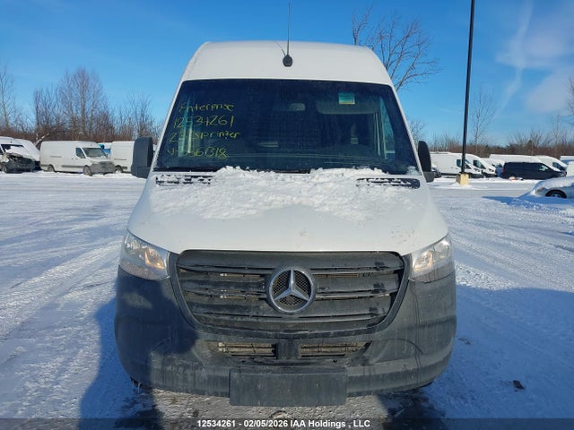 Mercedes-Benz Sprinter 2500 2023 W1Y4KCHY8PP556318 Image 12
