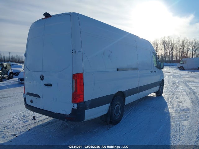 Mercedes-Benz Sprinter 2500 2023 W1Y4KCHY8PP556318 Image 4