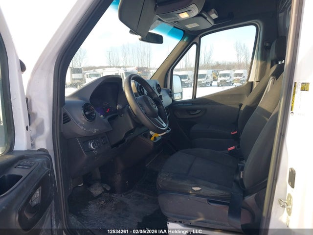 Mercedes-Benz Sprinter 2500 2023 W1Y4KCHY8PP556318 Image 5