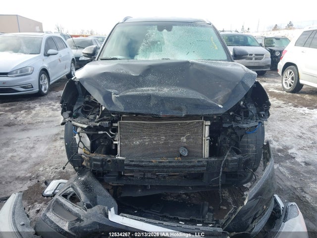 KM8J33A4XLU257285 Hyundai Tucson Preferred Fwd