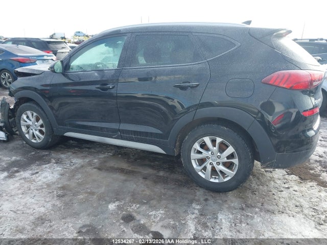 KM8J33A4XLU257285 Hyundai Tucson Preferred Fwd