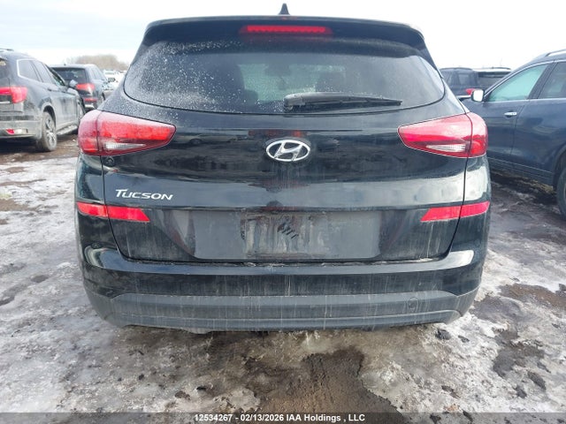 KM8J33A4XLU257285 Hyundai Tucson Preferred Fwd