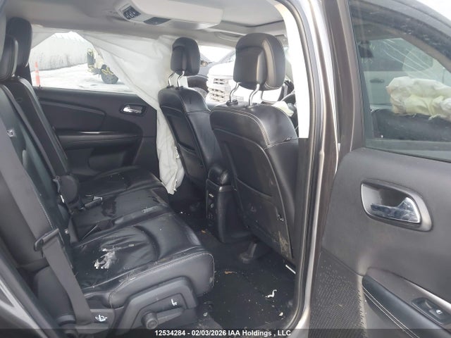3C4PDDGG3JT260815 Dodge Journey Crossroad