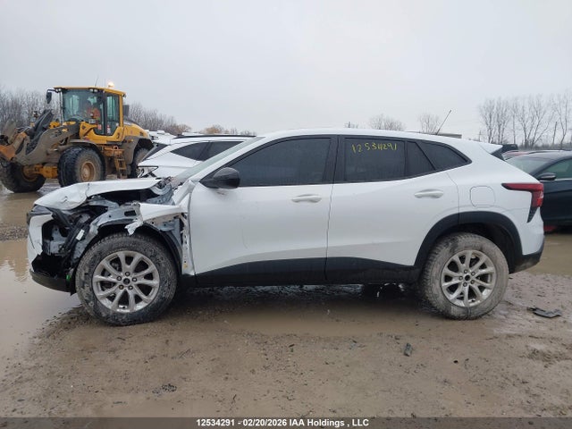 KL77LGE24RC001590 Chevrolet Trax 1rs