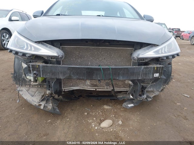 KMHD84LF8LU006798 Hyundai Elantra Preferred Auto Ivt