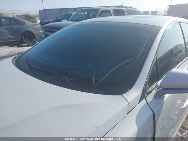 Lincoln MKZ HYBRID 2016 3LN6L2LU6GR609644 Image 17