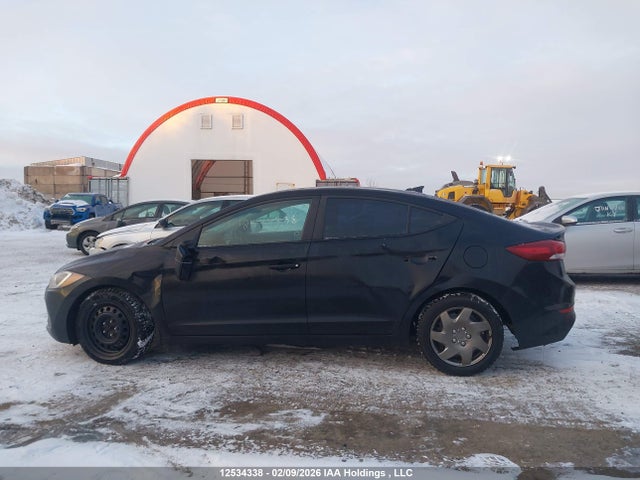 KMHD84LF2HU420537 Hyundai ELANTRA GL