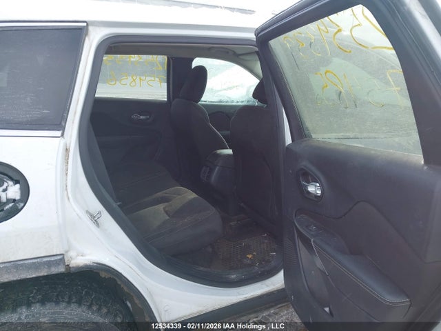 Jeep Cherokee North 2015 1C4PJMCS5FW754856 Image 8