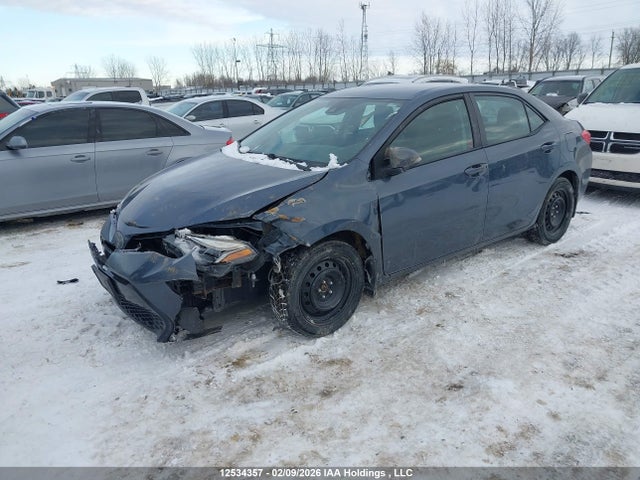 12534357 :رقم المزاد ، 2T1BURHE8JC030243 vin ، 2018 Toyota Corolla L/le/xle/se/xse مزاد بيع