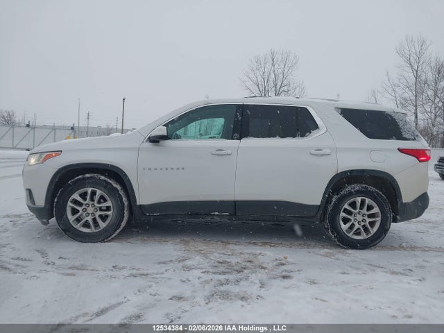 1GNEVGKW3JJ134263 Chevrolet Traverse Lt Cloth
