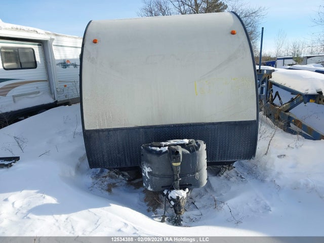 4EZT22227J4029540 Venture 19&#039; Trailer