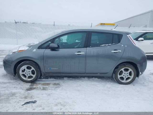 Nissan Leaf S/sl/sv 2015 1N4AZ0CP3FC330005 Image 14