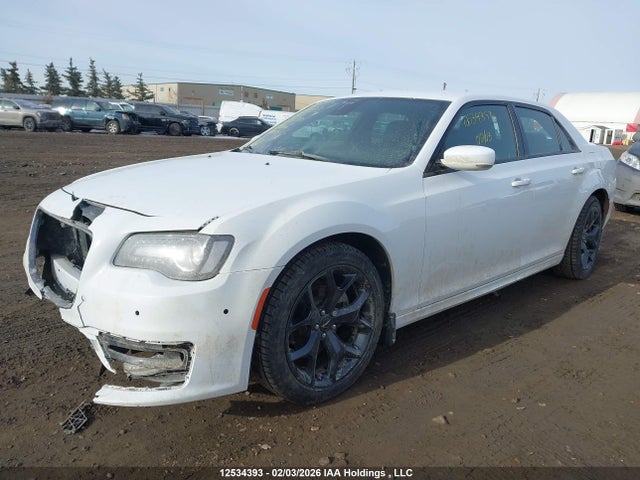 Chrysler 300 S 2021 2C3CCABG6MH685390 Image 2