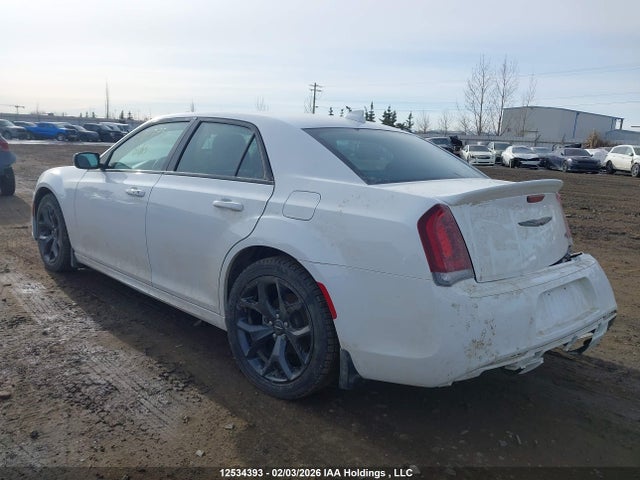 Chrysler 300 S 2021 2C3CCABG6MH685390 Image 3