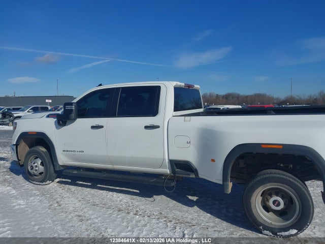 1GT49SEY2PF171339 GMC Sierra 3500hd Pro