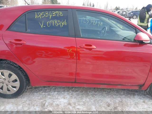 3KPA25AB8JE098246 KIA RIO LX/S