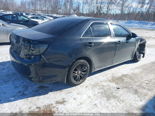 2014 Toyota Camry Le მანქანა იყიდება აუქციონზე, vin: 4T1BF1FK5EU824125, აუქციონის ნომერი: 12534405