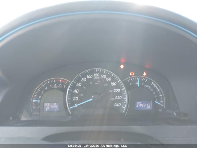 2014 Toyota Camry Le მანქანა იყიდება აუქციონზე, vin: 4T1BF1FK5EU824125, აუქციონის ნომერი: 12534405