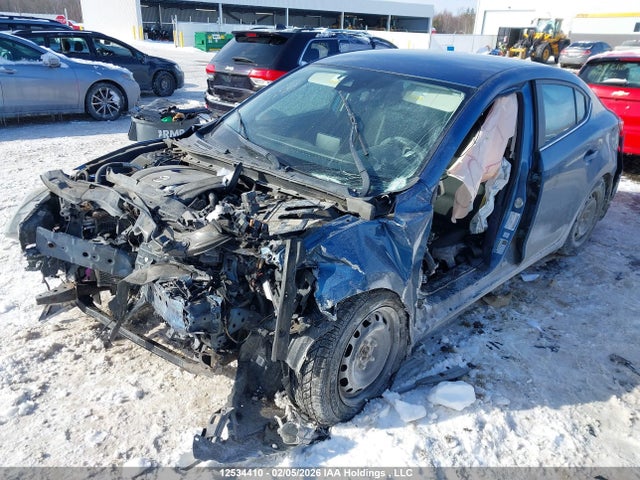3MZBN1V77JM253964 Mazda 3 Gs