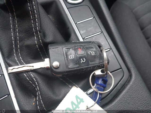12534425 :رقم المزاد ، 3VWCM7BU4NM018710 vin ، 2022 Volkswagen Jetta Trendline مزاد بيع