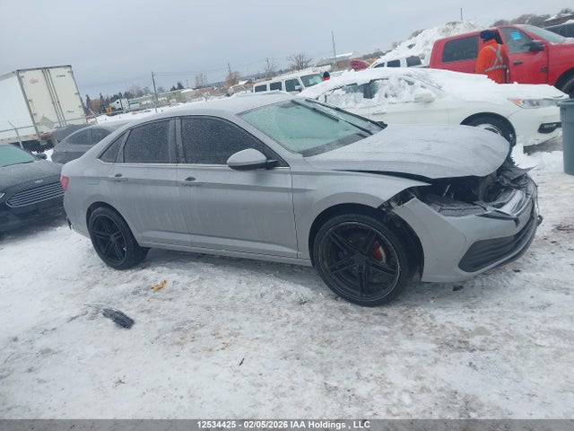 12534425 :رقم المزاد ، 3VWCM7BU4NM018710 vin ، 2022 Volkswagen Jetta Trendline مزاد بيع