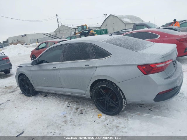 12534425 :رقم المزاد ، 3VWCM7BU4NM018710 vin ، 2022 Volkswagen Jetta Trendline مزاد بيع