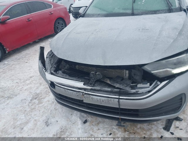 12534425 :رقم المزاد ، 3VWCM7BU4NM018710 vin ، 2022 Volkswagen Jetta Trendline مزاد بيع