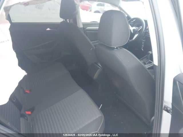 12534425 :رقم المزاد ، 3VWCM7BU4NM018710 vin ، 2022 Volkswagen Jetta Trendline مزاد بيع