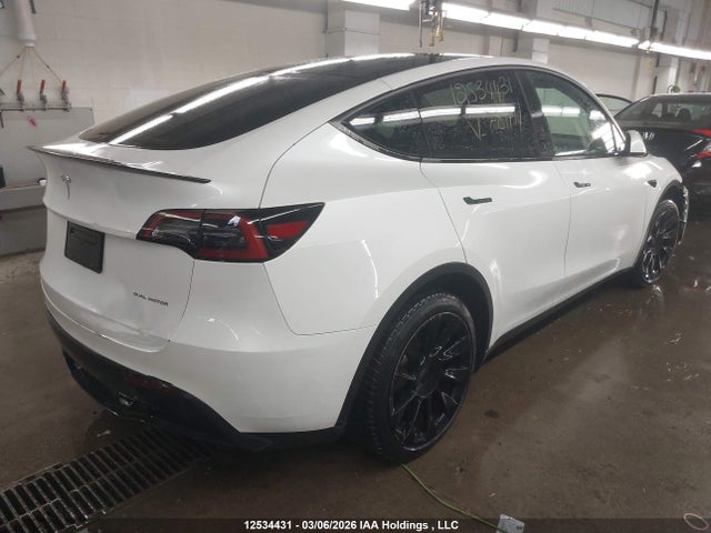 7SAYGDEE6PF781714 Tesla Model Y