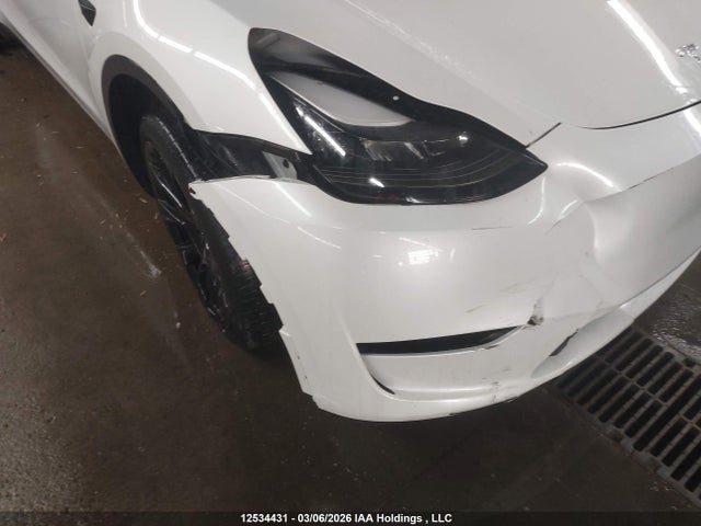 7SAYGDEE6PF781714 Tesla Model Y