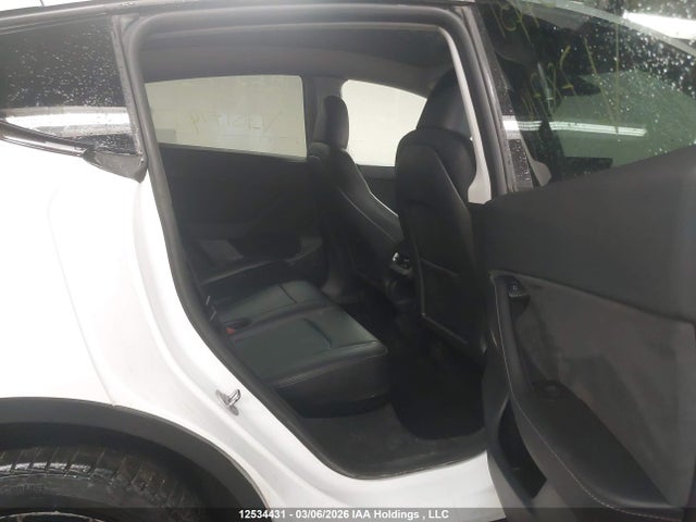 7SAYGDEE6PF781714 Tesla Model Y