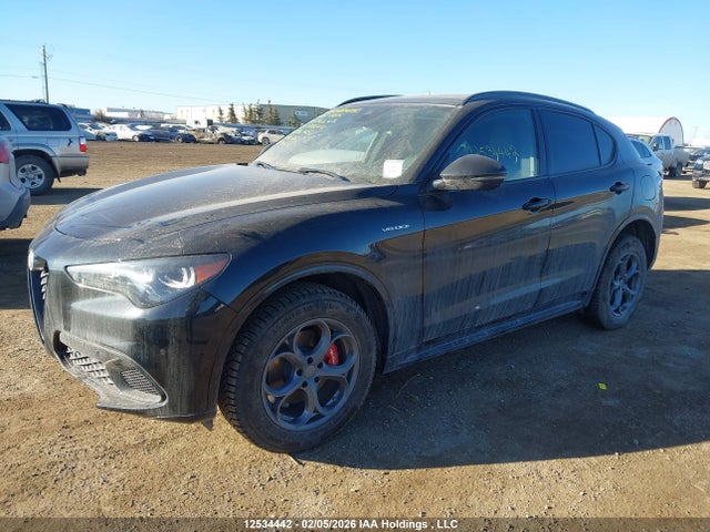 Alfa Romeo Stelvio Awd 2025 ZASPAKAN1S7D94725 Image 2