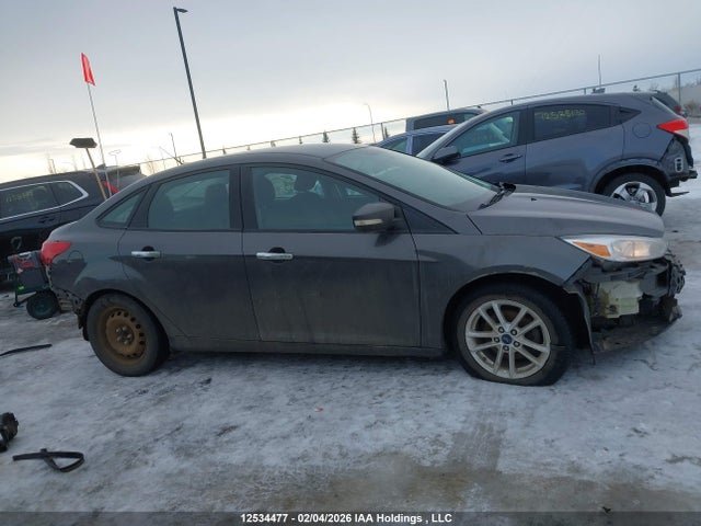 Ford FOCUS SE 2015 1FADP3F23FL308610 Image 14