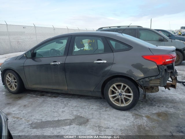Ford FOCUS SE 2015 1FADP3F23FL308610 Image 15