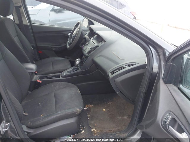 Ford FOCUS SE 2015 1FADP3F23FL308610 Image 5