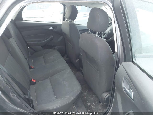 Ford FOCUS SE 2015 1FADP3F23FL308610 Image 8