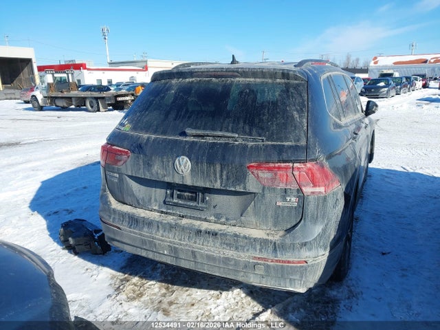 3VV2B7AX8JM183168 Volkswagen Tiguan Comfortline