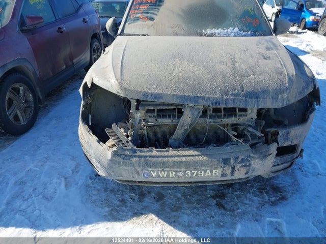 3VV2B7AX8JM183168 Volkswagen Tiguan Comfortline