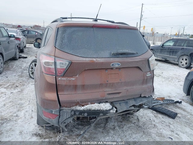 1FMCU9G95HUA33716 Ford Escape