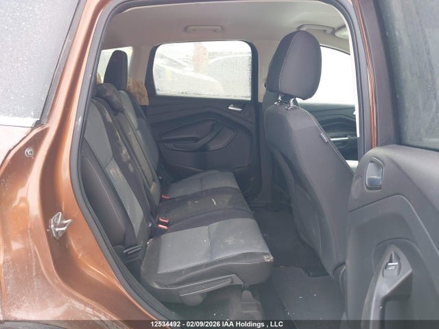 1FMCU9G95HUA33716 Ford Escape