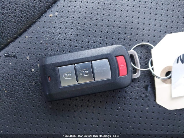 JA4AJ4AW5HZ609940 Mitsubishi Rvr Se Limited/gt