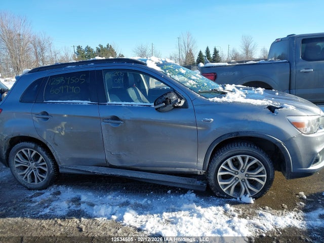 JA4AJ4AW5HZ609940 Mitsubishi Rvr Se Limited/gt