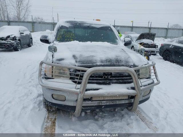 12534509 :رقم المزاد ، 5TBBT4415YS041865 vin ، 2000 Toyota Tundra Sr5 V8 مزاد بيع