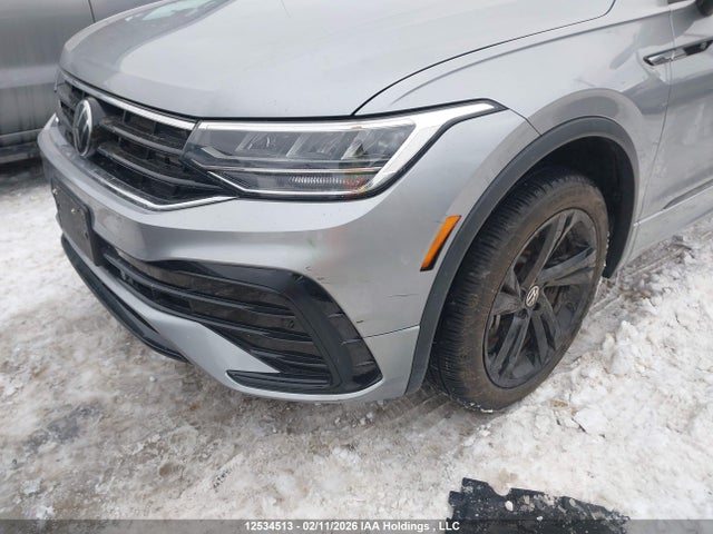 3VV8B7AX4RM114662 Volkswagen Tiguan